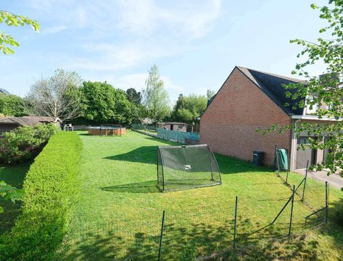                                         Bouwgrond te koop in Sterrebeek, € 299.000
