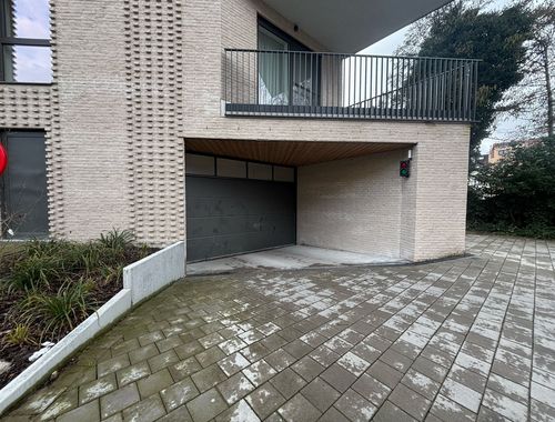                                         Garage te koop in Neder-over-Heembeek, € 28.300
