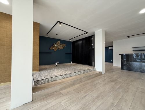                                         Commerce à louer à Oudenaarde, € 1.600
