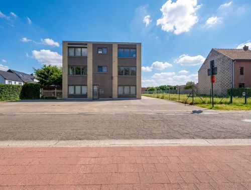                                         Appartement à vendre à Sint-Niklaas, € 199.000
