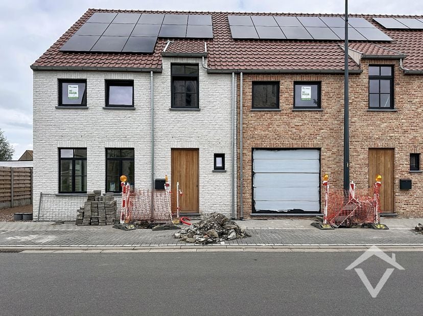 Maison à louer à Sint Andriesstraat 29 - B,
                    8680 Koekelare