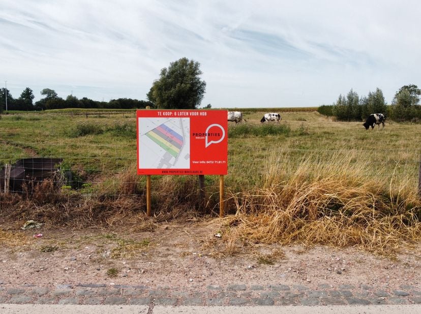 Terrain à vendre
                    à 9340 Oordegem