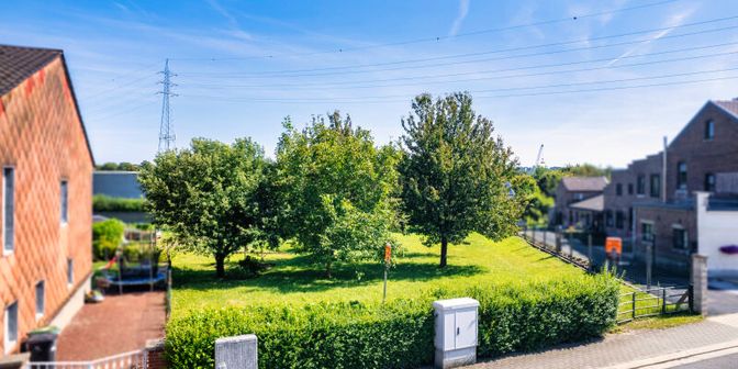 Terrain à vendre à Rue de Liège, 4684 Haccourt