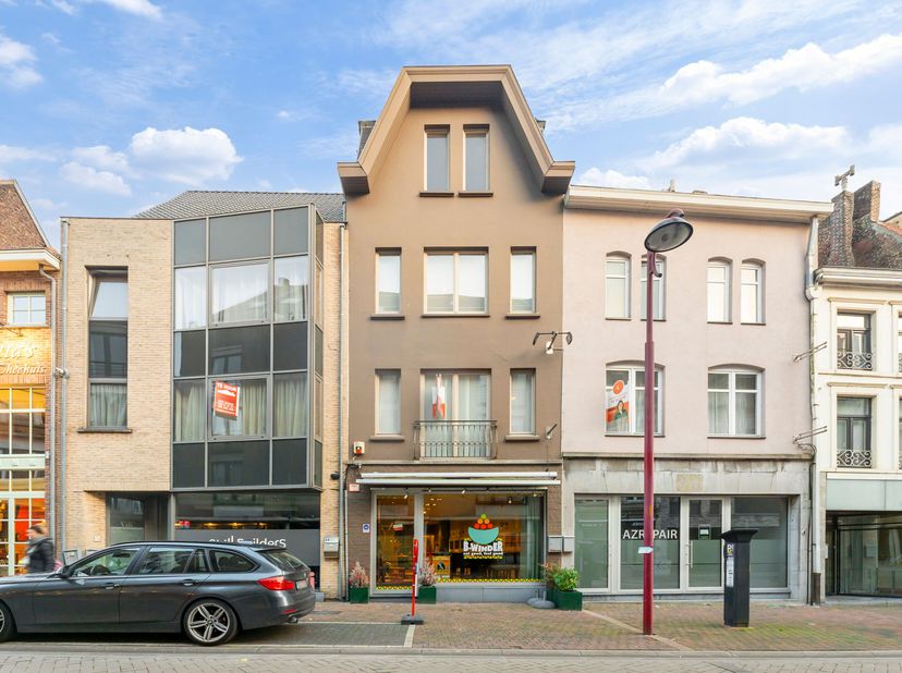 Bien professionnel à vendre
                    à 8930 Menen