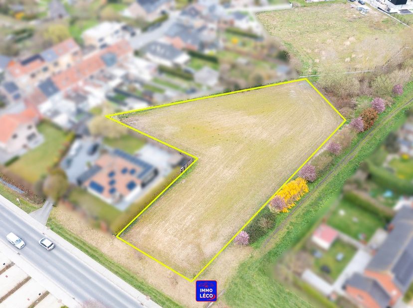 Grond te koop in ,
                    7730 Estaimpuis