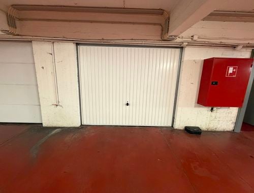                                        Garagebox te huur in Sint-Lambrechts-Woluwe, € 150
