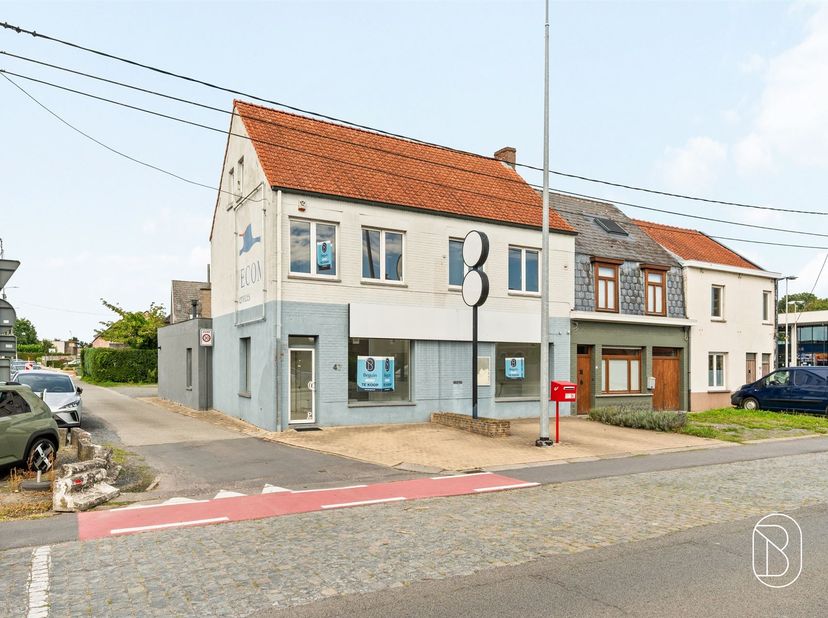 Huis te koop in Emiel Clauslaan 47,
                    9800 Astene