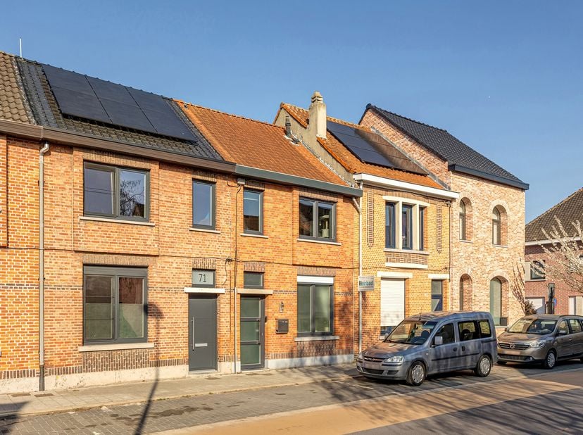 Huis te koop in Klapperstraat 73,
                    9120 Beveren