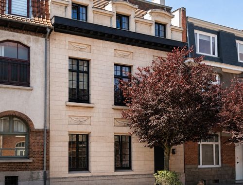                                         Maison à vendre à Uccle, € 1.350.000
