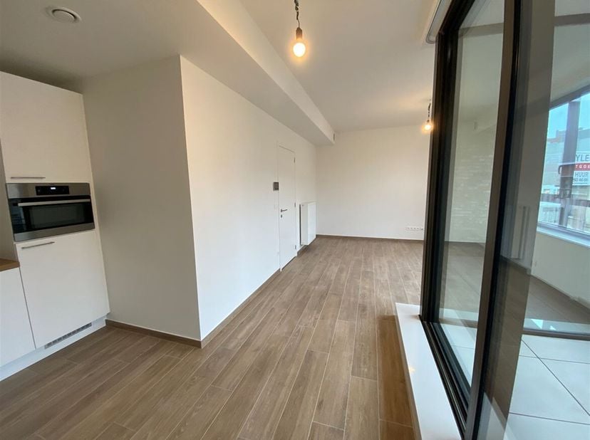 Situation : Ce projet unique de construction neuve est situé dans un endroit privilégié près du Singel. Il se trouve à deux pas des principales voies