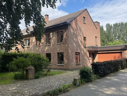                                         Andere te huur in Brasschaat, € 1.895
