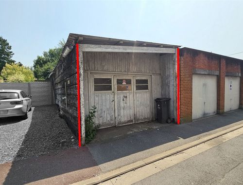                                         Staanplaats te koop in Dour, € 8.000
