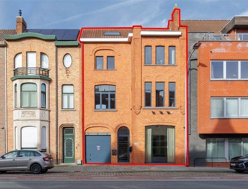                                         Usage mixte à vendre à Sint-Andries, € 649.000
