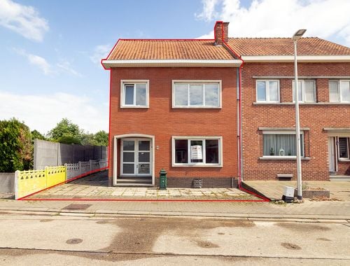                                         Woning te koop in Riemst, € 165.000
