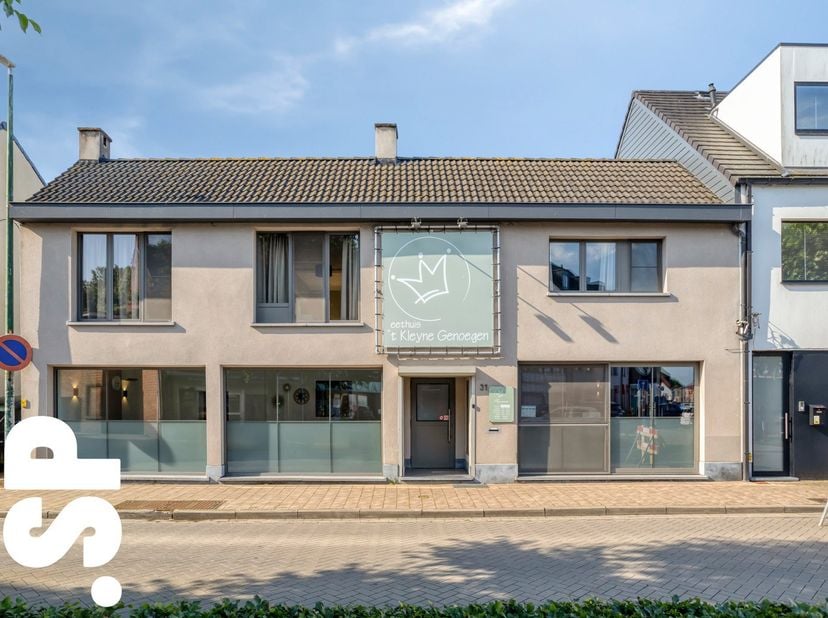 Bedrijfsvastgoed te koop in Kerkstraat 31,
                    2290 Vorselaar