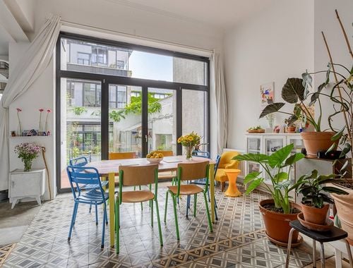                                         Duplex te koop in Sint-Gillis, € 845.000
