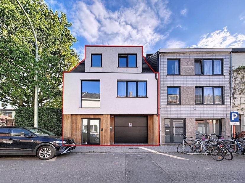 Maison à vendre
                    à 9040 Sint-Amandsberg