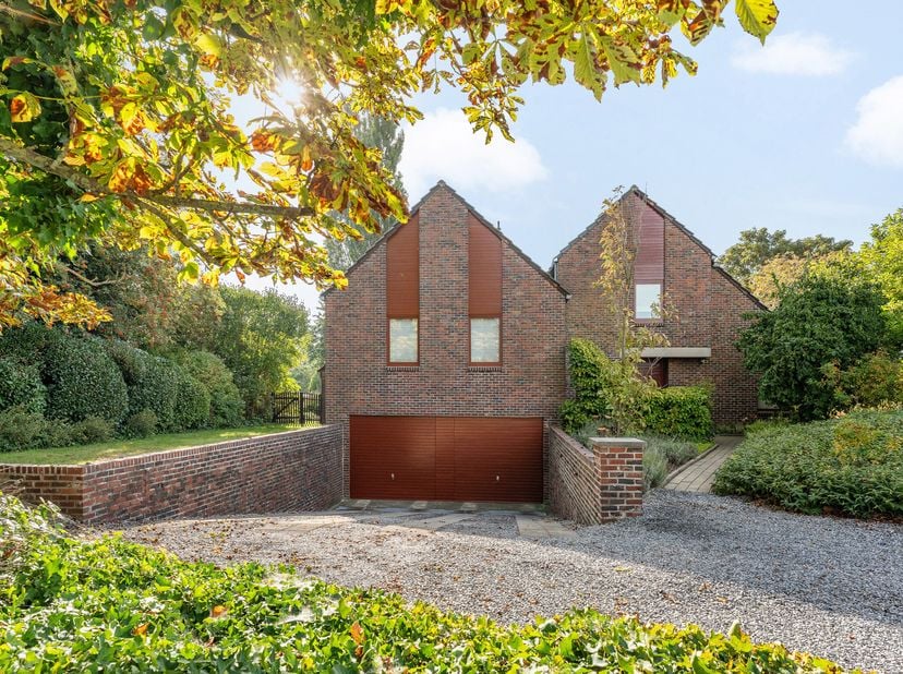 Huis te koop in Tongersesteenweg 61A,
                    3730 Hoeselt