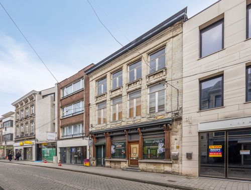                                         Bien commercial avec habitation à vendre à Diest, € 325.000
