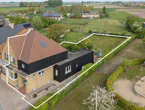                                         Maison unifamiliale à vendre à Alveringem, € 498.000
