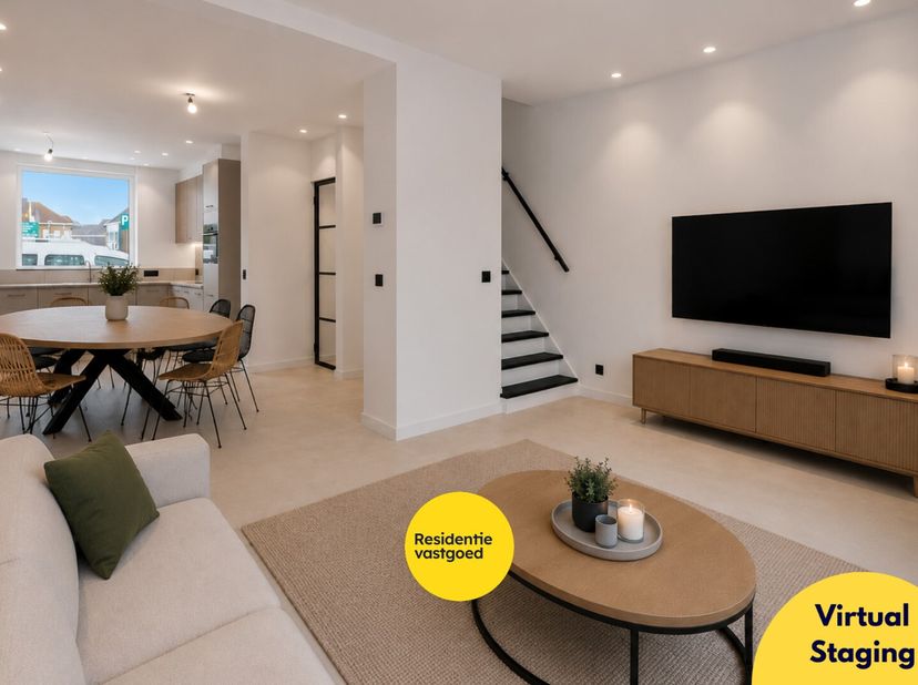 Volledig gerenoveerde rijwoning met zonnige tuin in Nieuwpoort-Stad op 180m².<br />
Deze instapklare rijwoning werd in 2024/2025 grondig gerenoveerd e