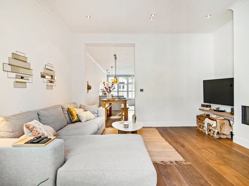 Huis te koop in Kerkstraat 162,
                    2060 Antwerpen