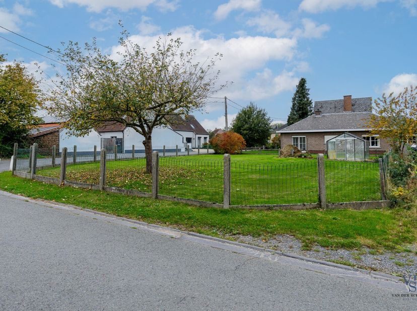 Terrain à vendre
                    à 9750 Zingem