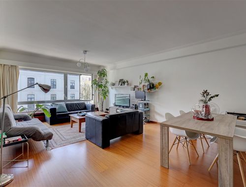                                         Appartement à louer à Antwerpen, € 1.100
