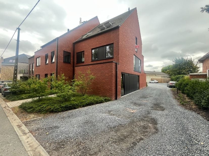 Appartement à louer
                    à 8890 Moorslede