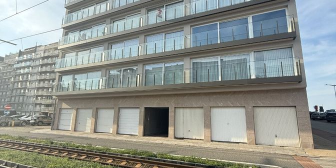 Garage te koop in Van Gansberghehelling 2 bus 9B, 8420 Wenduine