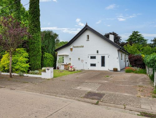                                         Eengezinswoning te koop in Sint-Katelijne-Waver, € 435.000
