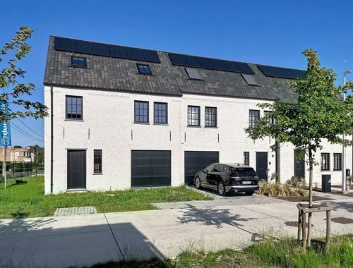                                         Woning te koop in Beervelde, € 494.900
