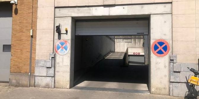 Garage à vendre à Rue de Birmingham 57, 1080 Molenbeek-Saint-Jean