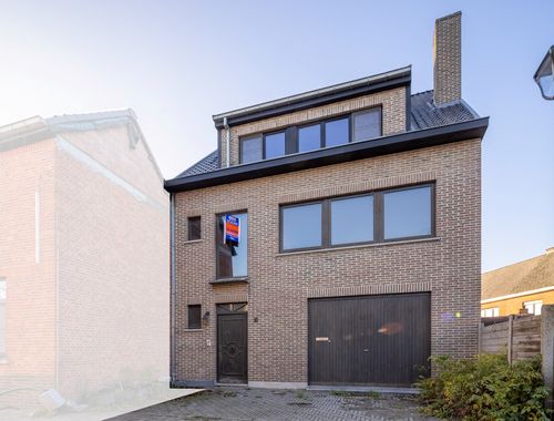                                         Bel-étage à vendre à Berlare, € 284.000
