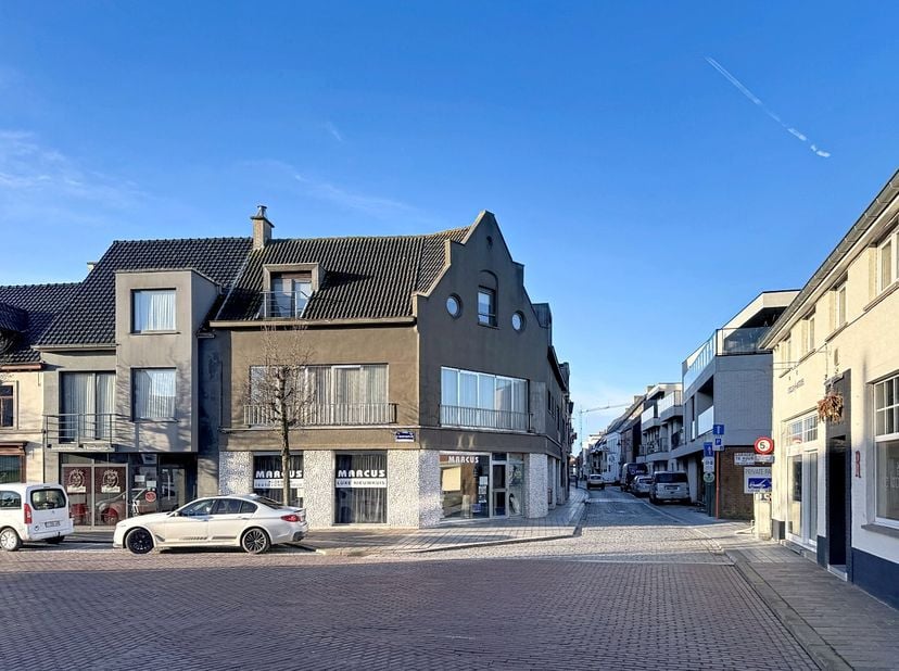Appartement à vendre
                    à 8680 Koekelare