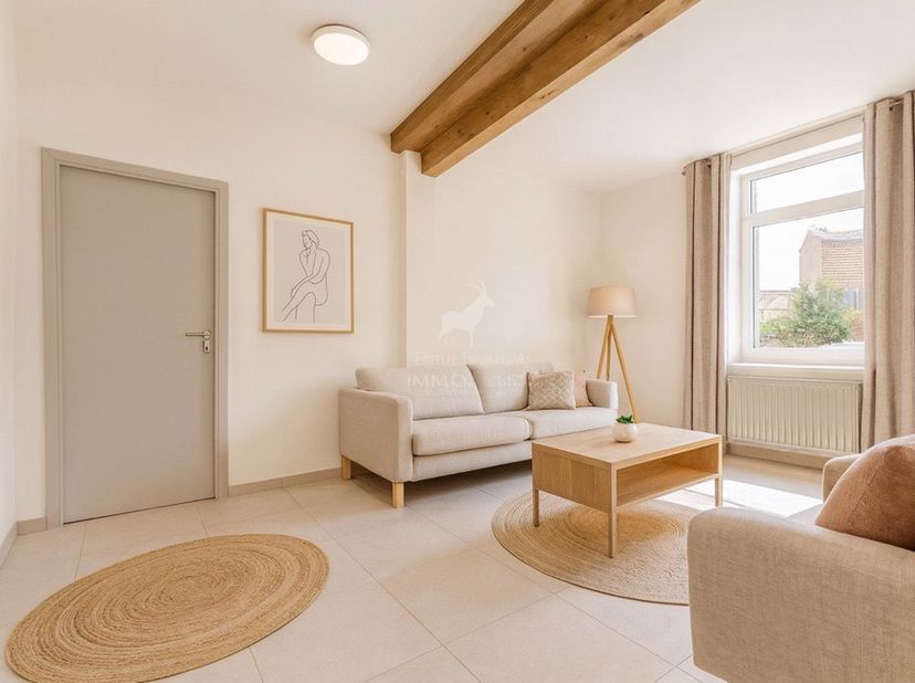 Referentie Agentuur: V6031-1702<br />
VIRTUELE BEZOEK: https://immo360.immo-facile.com/vtour/fr/dxt17v<br />
Ontdek deze woning gelegen in Marchienne-