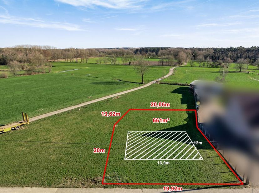 661 m² bouwgrond voor open bebouwing in een goedgekeurde verkaveling in Aarschot. Dit perceel biedt een helder bouwkader zonder bouwverplichting, zoda