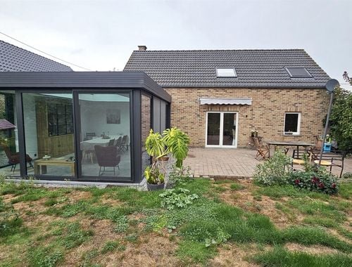                                         Eengezinswoning te koop in Roisin, € 330.000
