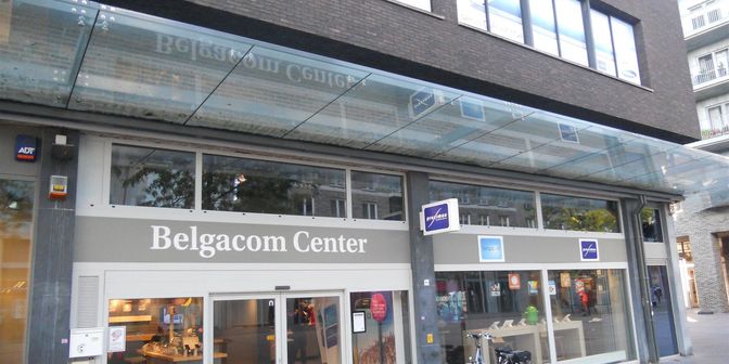 Bedrijfsvastgoed te huur in Sint-Martinusplein 25, 3600 Genk