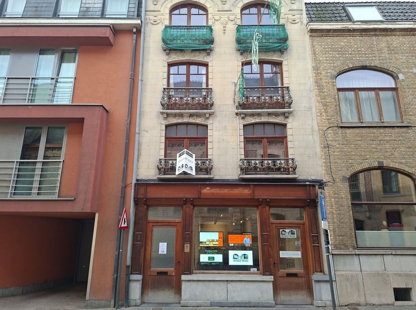 Appartement te huur in Gasthuisstraat 4,
                    8970 Poperinge