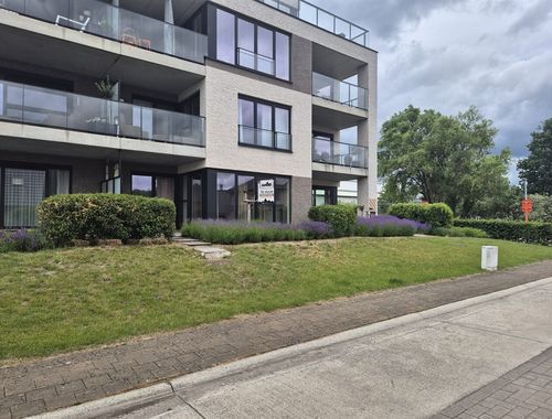                                         Appartement à louer à Wetteren, € 800

