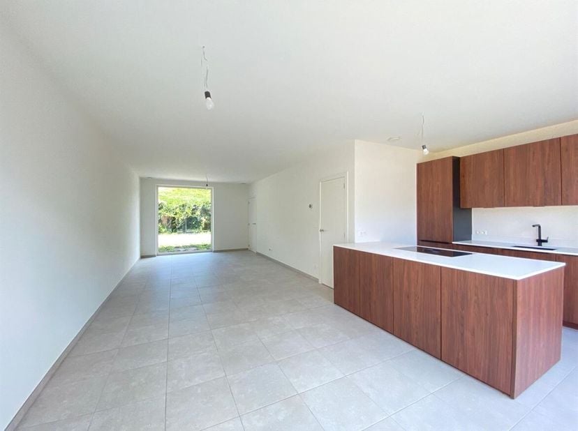 BEN-woning met 4 slaapkamers, terras en tuin op een toplocatie! <br />
Ligging<br />
Deze energiezuinige BEN-woning is gelegen in een rustig en kindvr