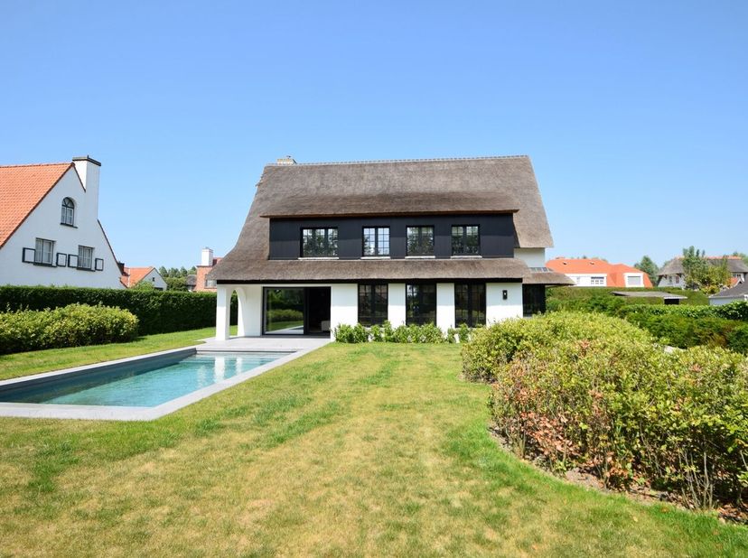 Huis te koop in Vauxelles 7,
                    8300 Knokke