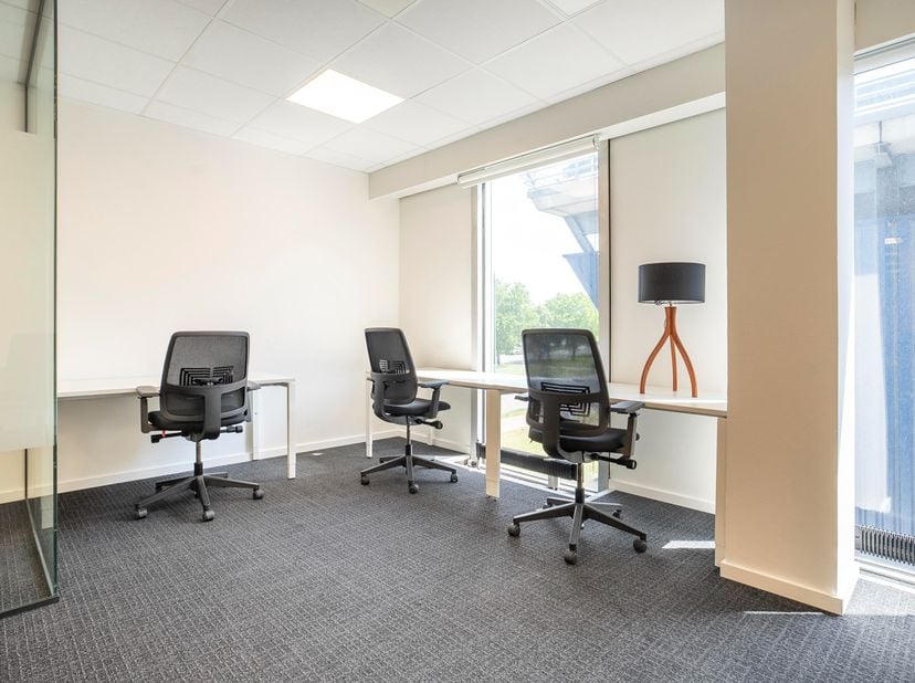 Vaste privékantoorruimte die is aangepast aan de unieke behoeften van uw bedrijf in Regus Port Atlantic House<br />
<br />
Dit aanbod omvat een eigen