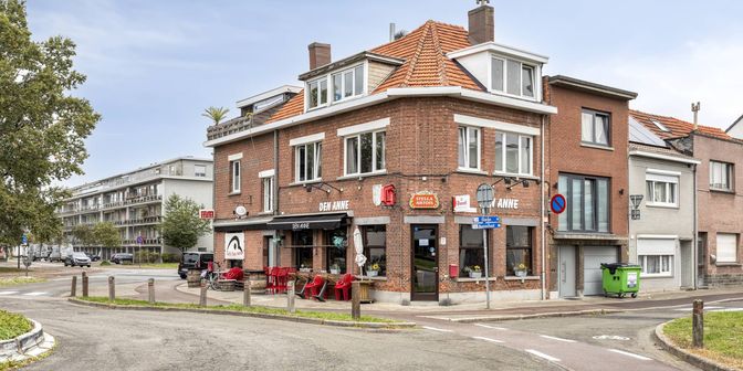 Bien professionnel à vendre à Moeshofstraat 2, 2170 Merksem