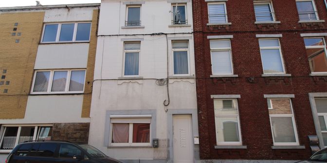 Appartement te huur in rue Warmonceau 94 bus 003, 6000 Charleroi