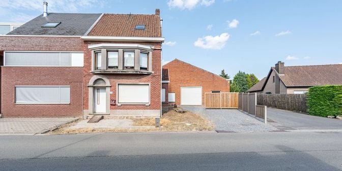 Huis te koop in Hugo Verrieststraat 26, 8790 Waregem