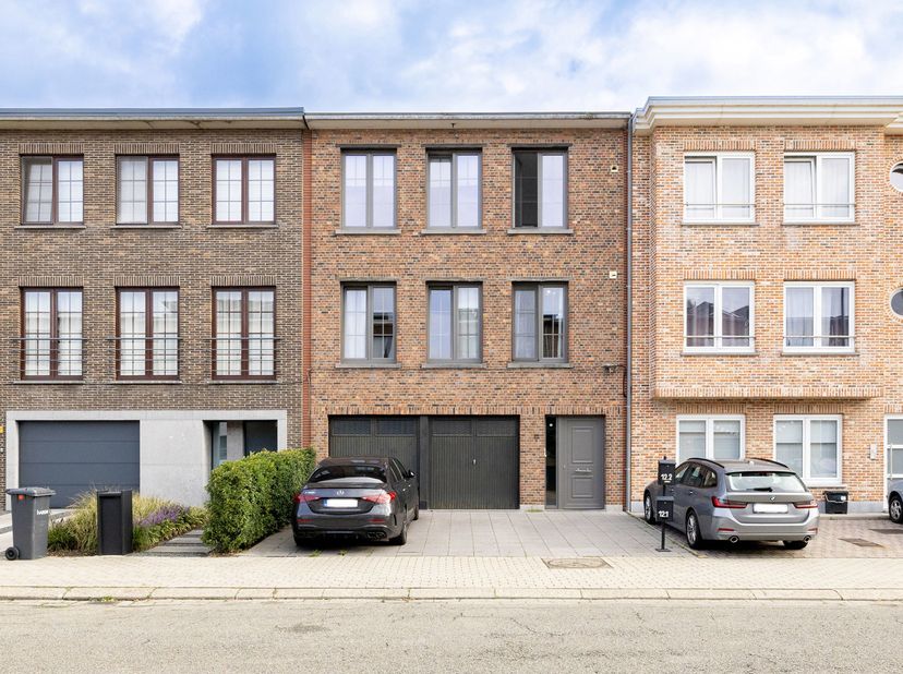 Appartement te koop in Groeningelaan 12 bus 2,
                    2500 Lier