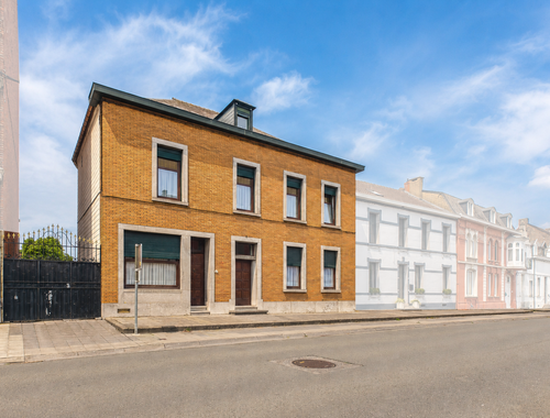                                         Woning te koop in Brugelette, € 345.000
