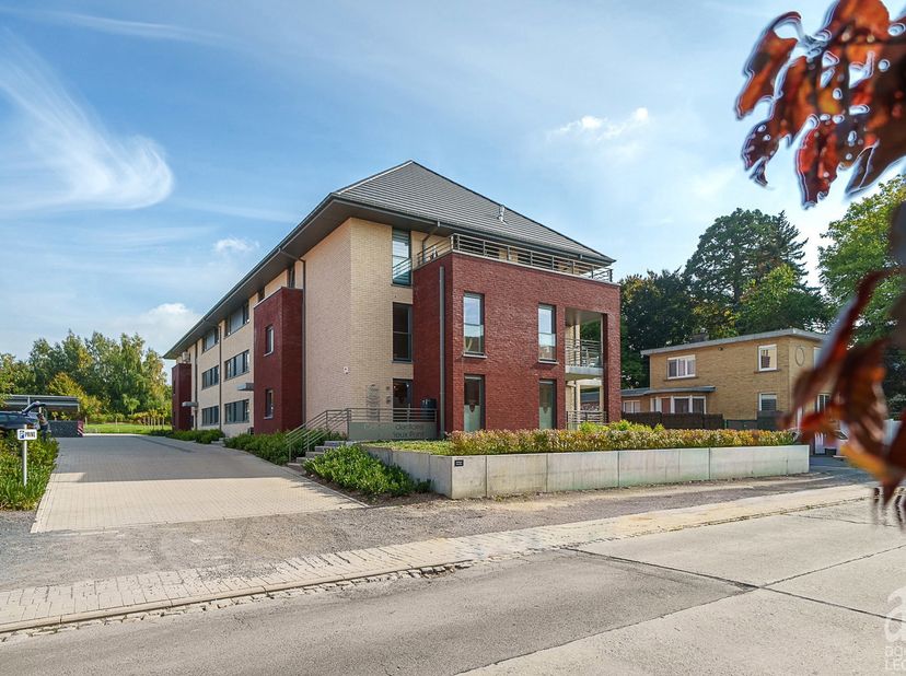 Au sein de la toute nouvelle construction Â Résidence Vieux Pont Â à Leuze, lAgence immobilière Leclercq vous propose ce magnifique appartement 2 cham